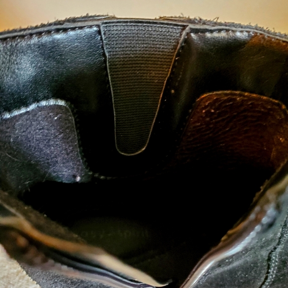 Easy Spirit Black Suede Flat Zippered Ankle Boots, Size 37 - Picture 7 of 8